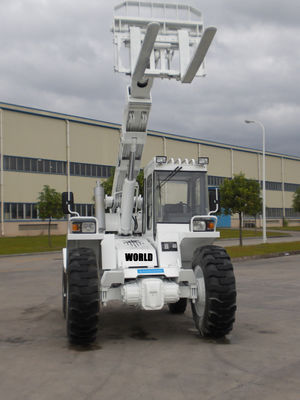 4車輪ドライブEPAディーゼル機関の望遠鏡の扱う人2.5Tの負荷望遠鏡のフォークリフト4WD Telehandler