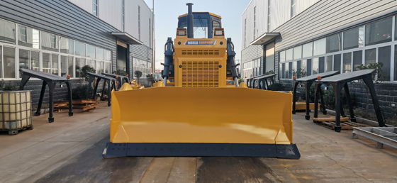 各側 100hp 165HP 220HP 320HP に 38 のトラック シューズが付いている 560mm トラック タイプ トラクター ブルドーザー