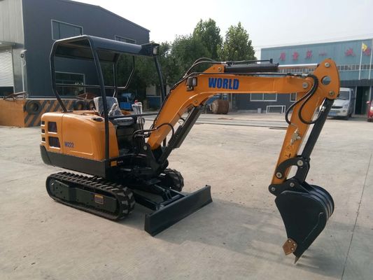 コンパクト ミニ クローラー 掘削機 310mm 刃の切断深さ 2200kg バケツ 0.1-0.3cbm