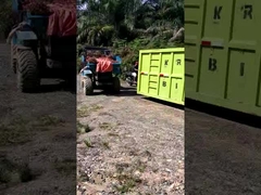 パーム油のトラクター